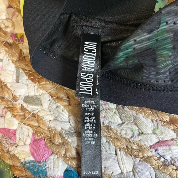 Victoria sport 36D athletic sports bra - Picture 5 of 5